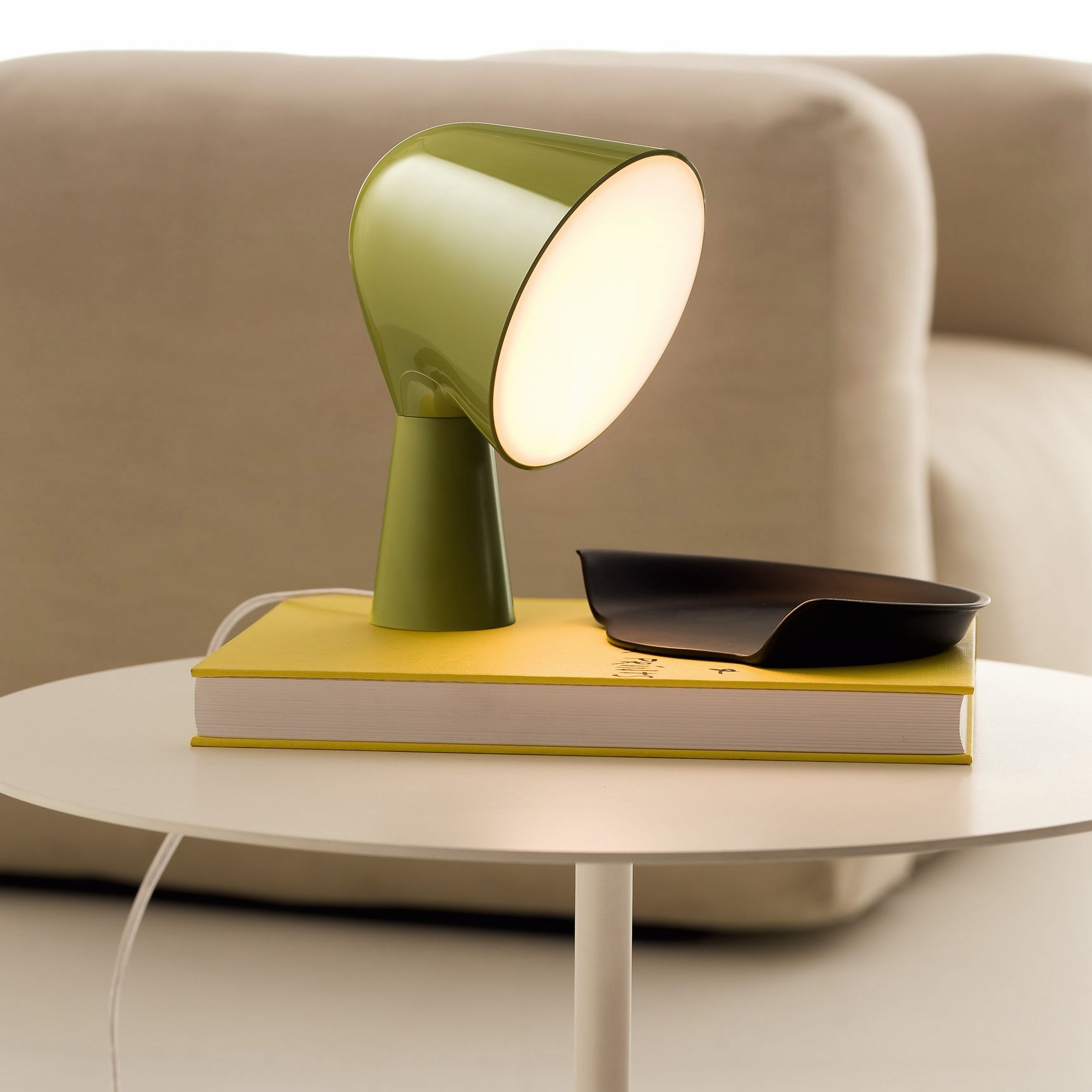 simple style acrylic table lamp